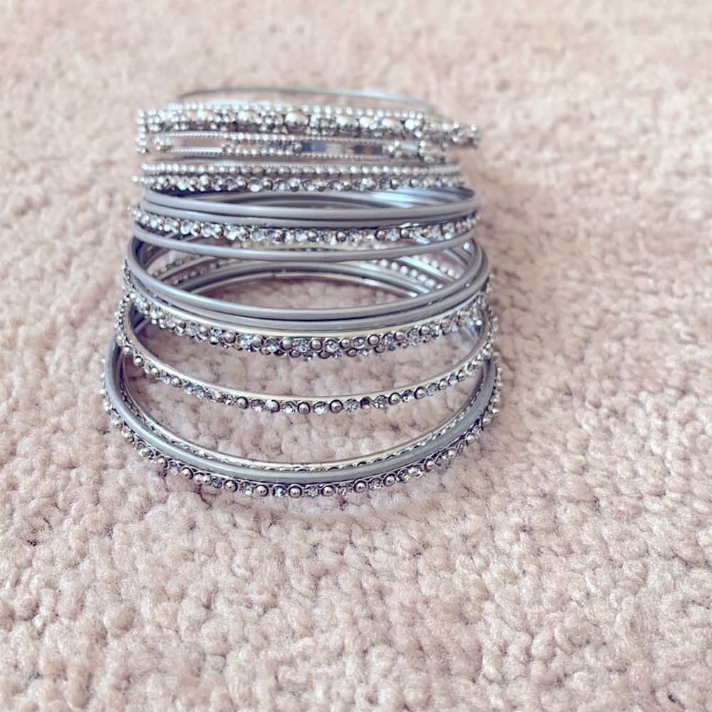 Silver bangles - Picture 3 of 3